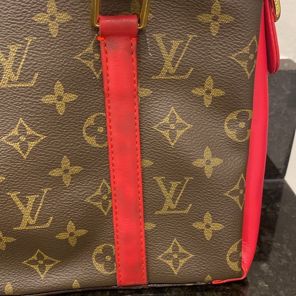 Authenticated Louis Vuitton Soufflot Tote Monogram Canvas with Leather BB - Picture 4 of 16